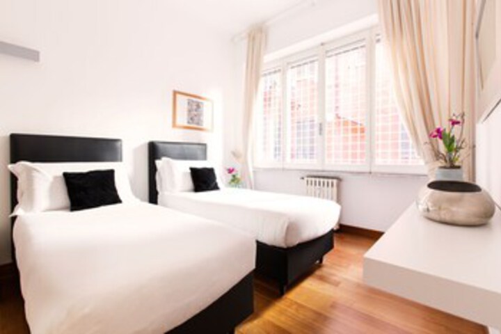 Room 19 of 31