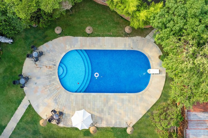 Pool 27 of 64