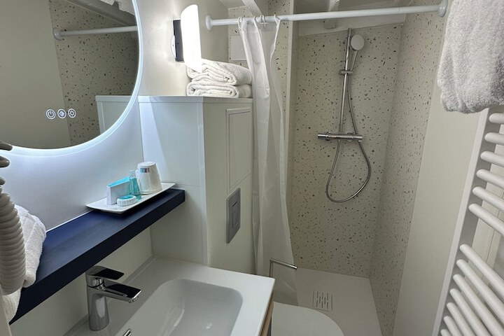 Clean Restrooms