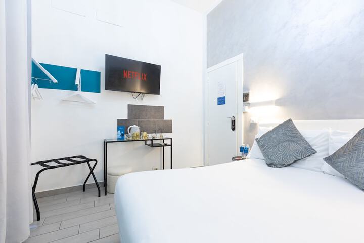 Room 12 of 60