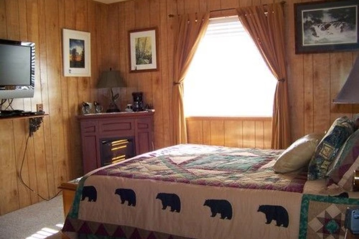 Room 6 of 34