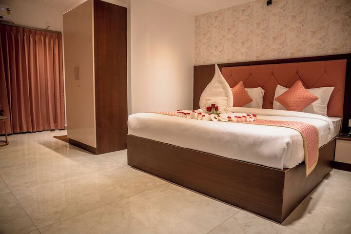 Room 29 of 76