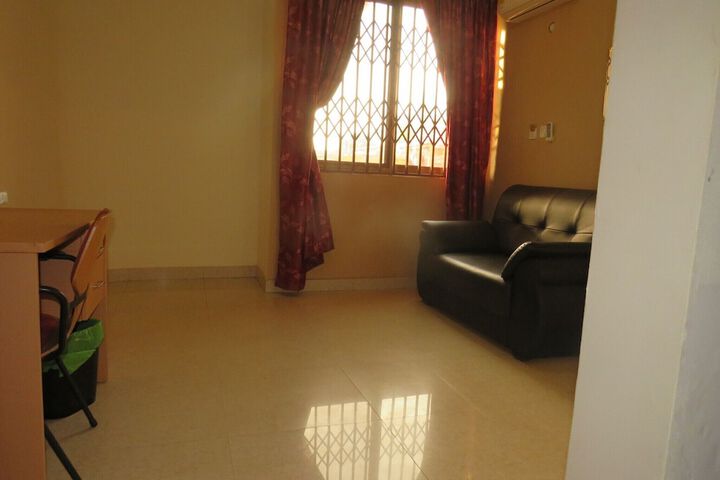 Room 70 of 119