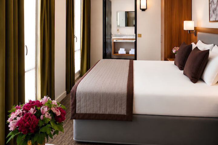 Room 21 of 61
