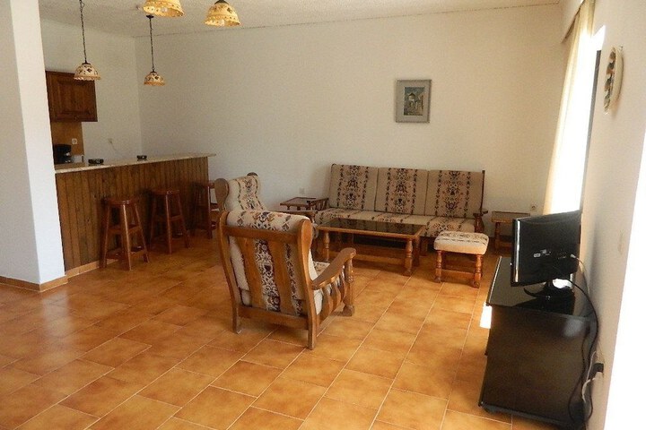Room 5 of 15
