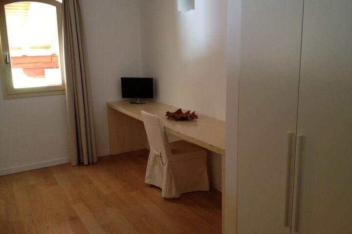 Room 11 of 43