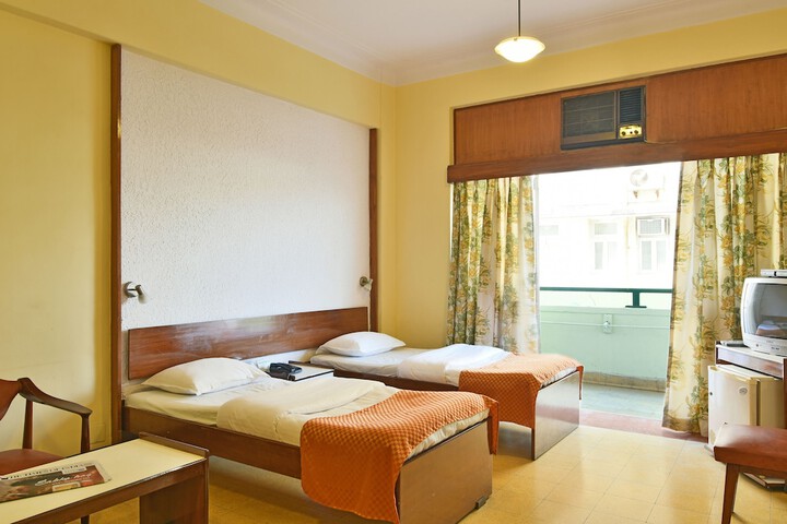 Room 14 of 52
