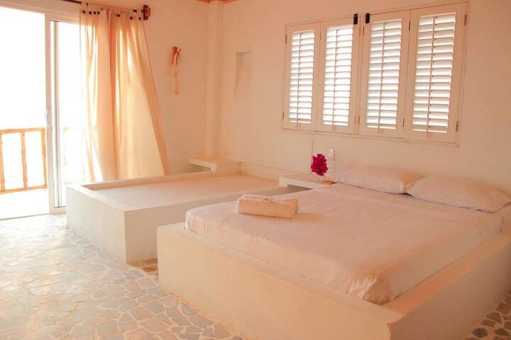 Room 5 of 26