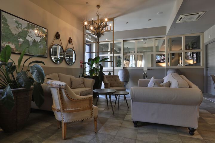 Hotel Lobby