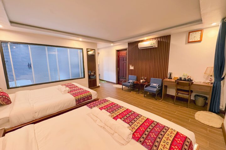 Room 19 of 87