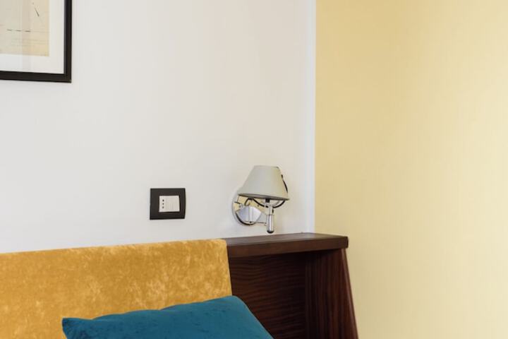 Room 10 of 57