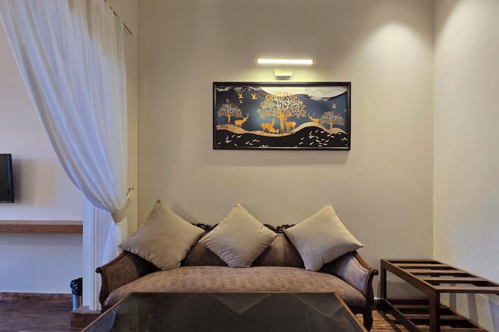 Room 12 of 68