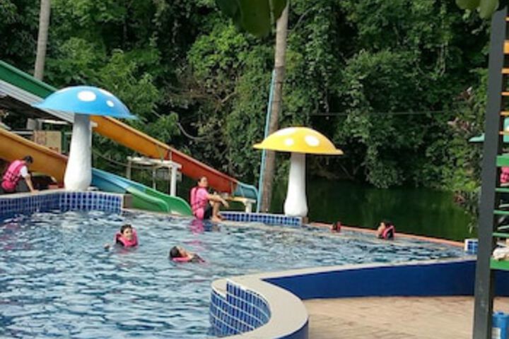 Pool 2 of 3