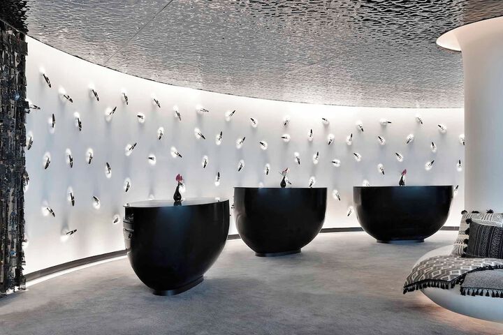 Hotel Interior 2 of 136