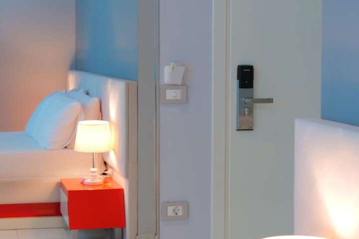 Room 35 of 85