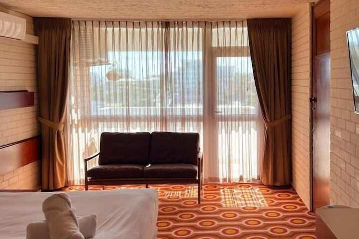 Room 10 of 58