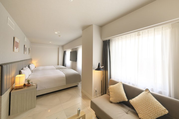 Room 26 of 72
