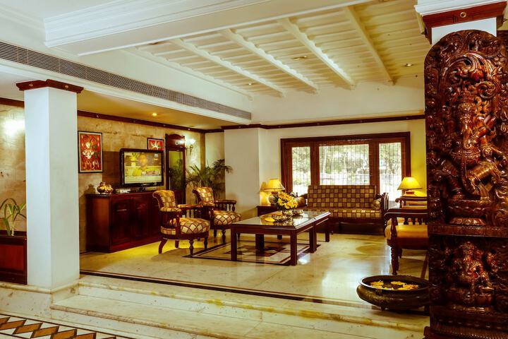 Lobby Entry