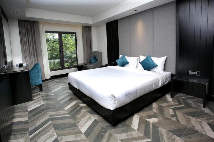 Room 20 of 43