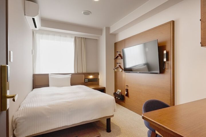 Room 14 of 154