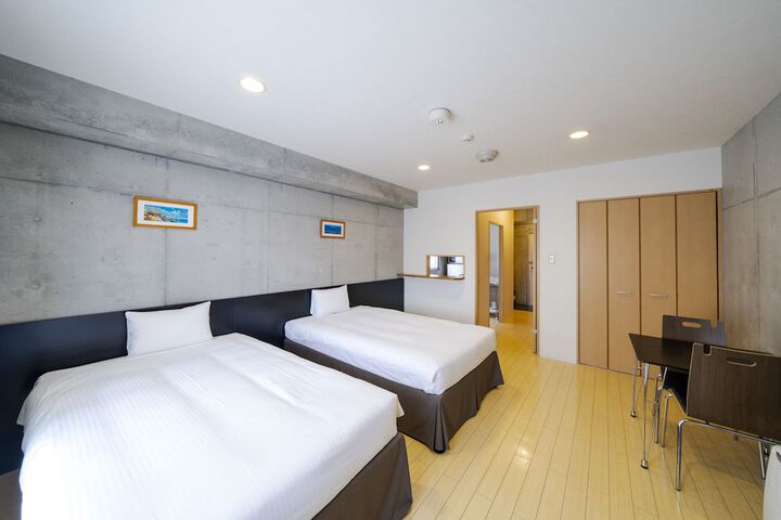 Room 37 of 191