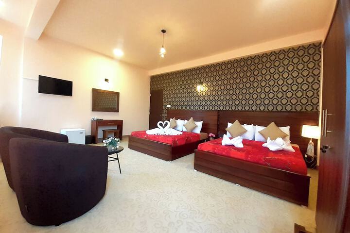 Room 14 of 24