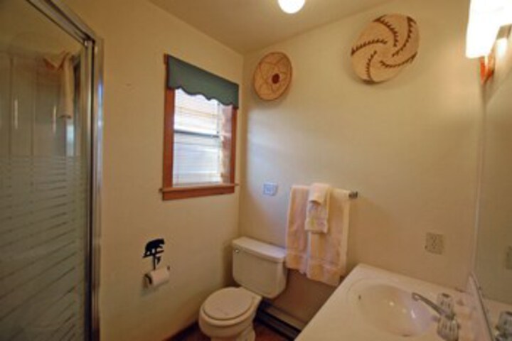 Room 6 of 40