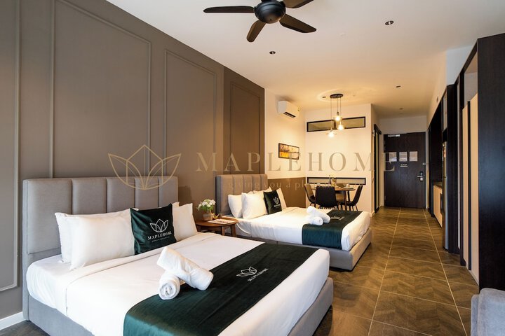 Room 19 of 100