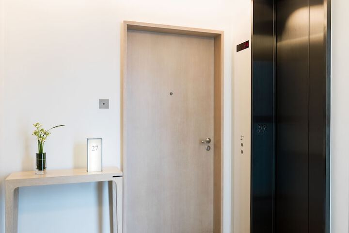Room 7 of 35