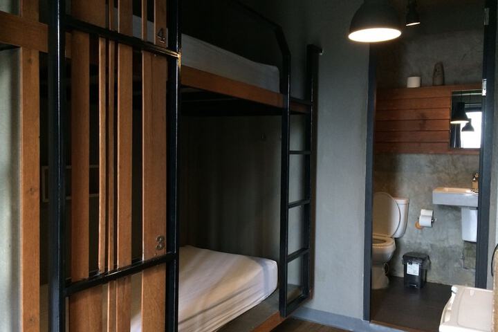Room 20 of 55