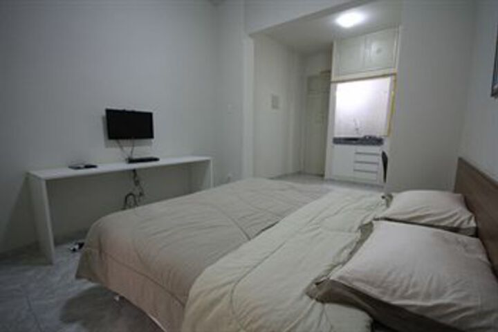 Room 22 of 28