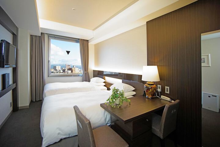 Room 17 of 68