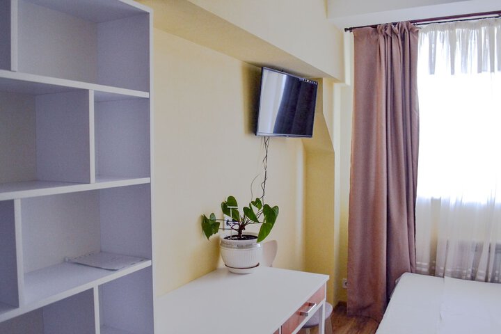 Room 51 of 128