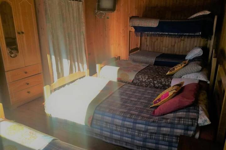 Room 13 of 28