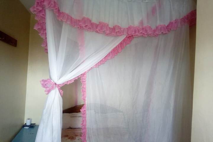 Room 3 of 14