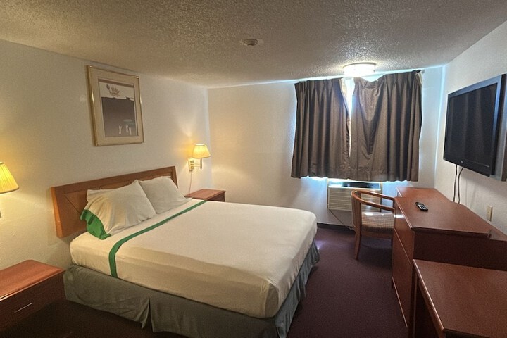 Room 16 of 49