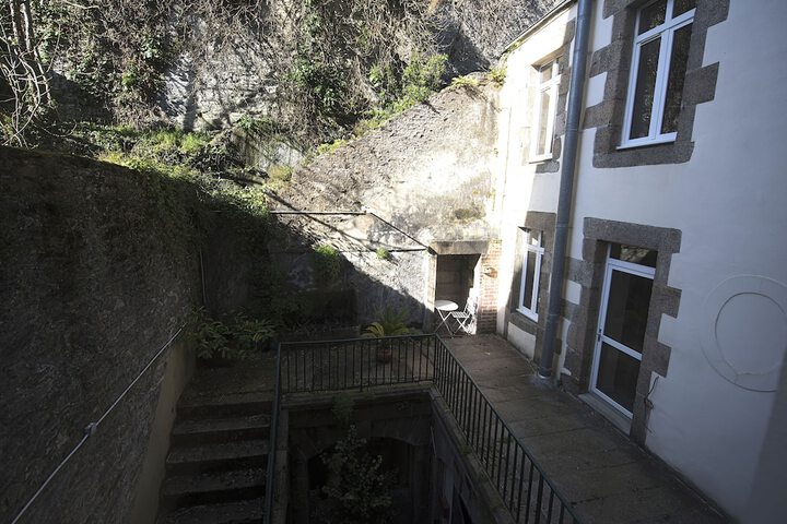Hotel Exterior 36 of 36