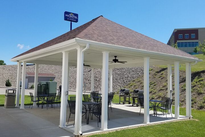 BBQ/picnic area