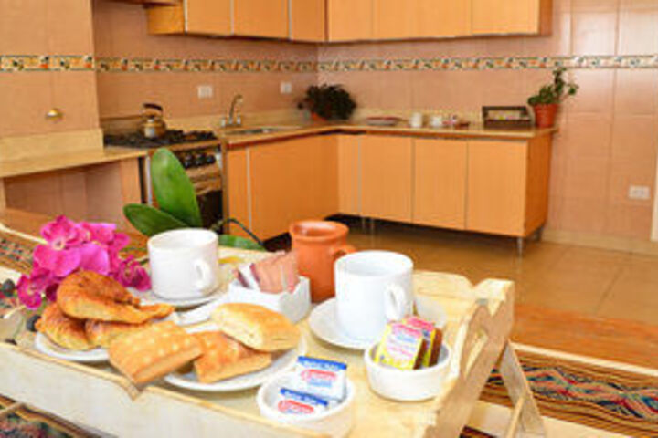 Breakfast/Coffee Service 7 of 23