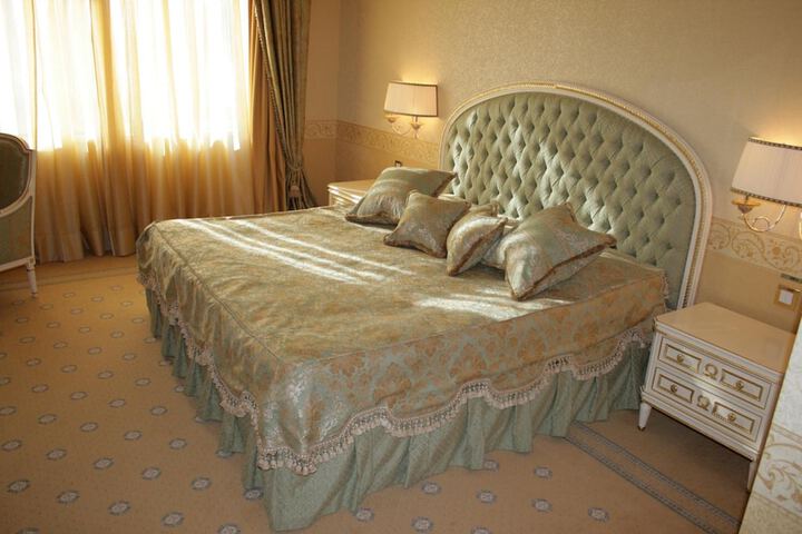 Room 9 of 59