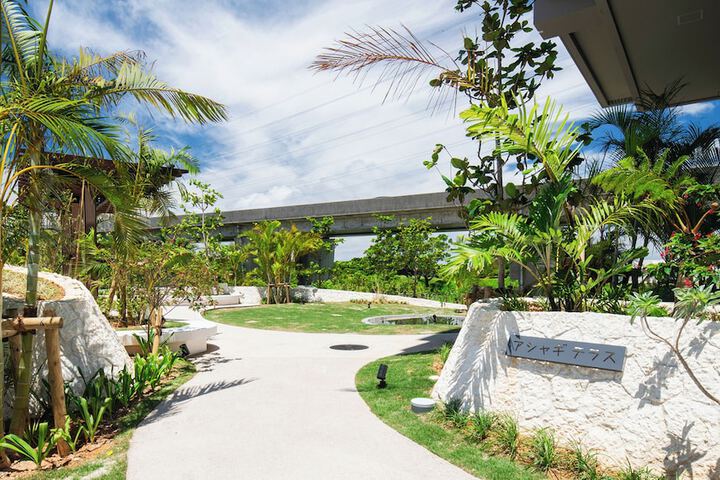 Terrace/Patio 71 of 74