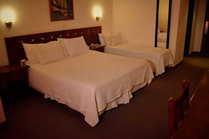 Room 15 of 46