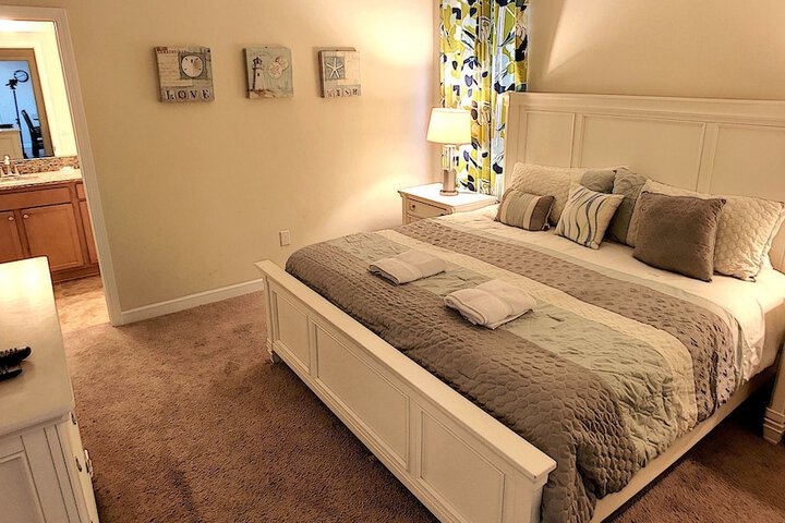 Room 12 of 51