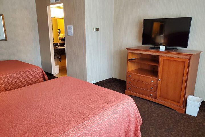 Room 18 of 46