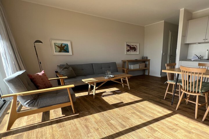 Room 38 of 85