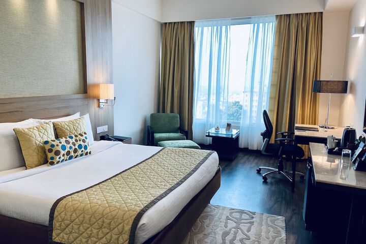 Room 10 of 49