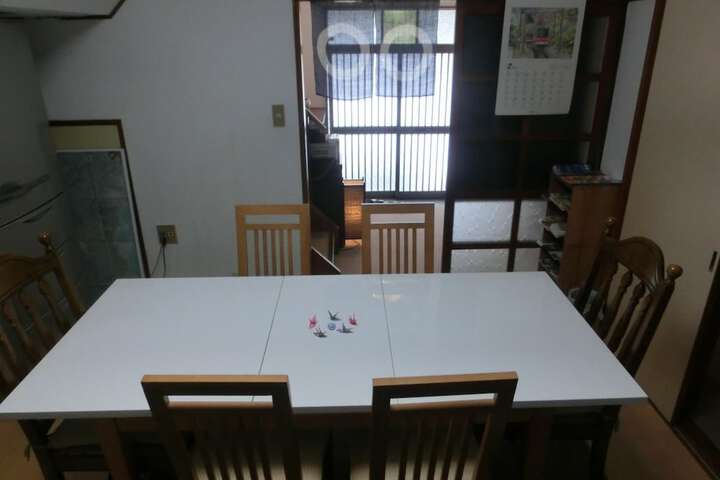 Room 10 of 25