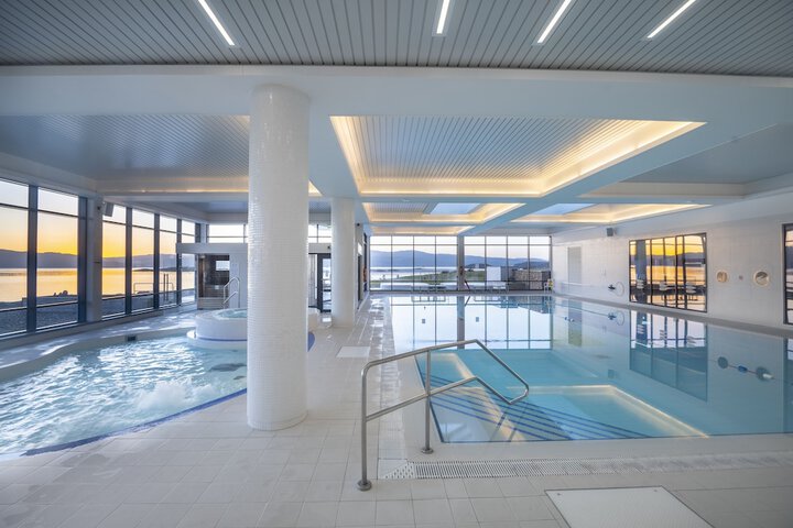 Pool 64 of 104