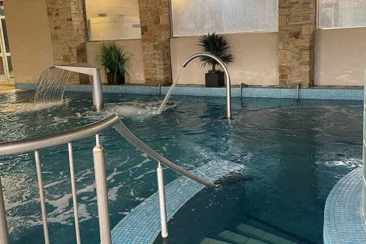 Pool 23 of 41