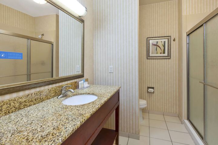 Bathroom shower